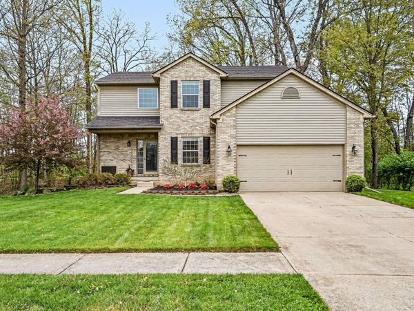 9410 Sandlewood Drive, Whitmore Lake, MI 48189