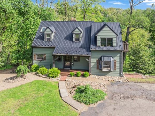 390 4th Ave , Beaver Falls, PA 15010