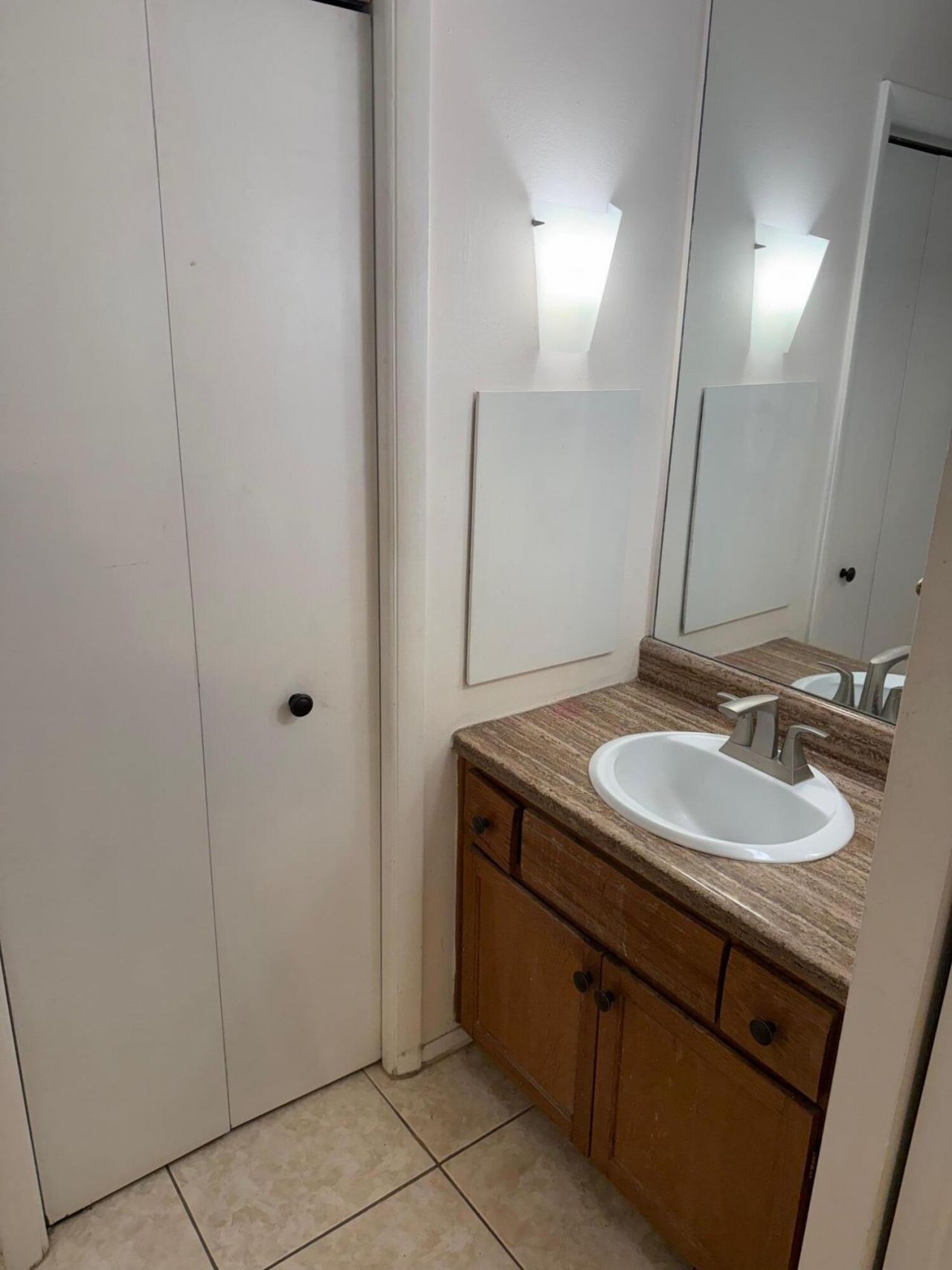 3720 Inverrary Drive, Unit 1f, Lauderhill, FL 33319 Photo