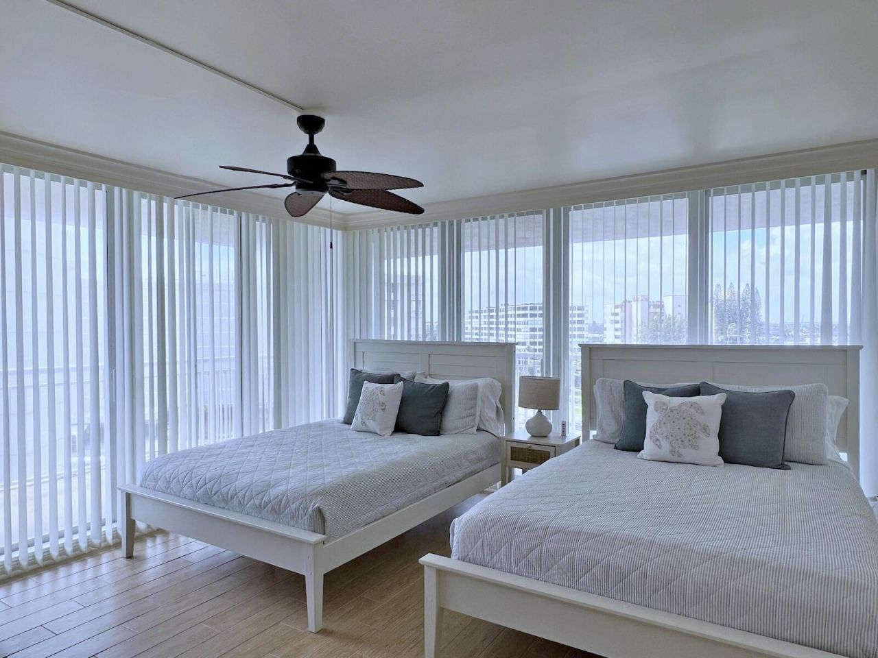 3546 S Ocean Boulevard, South Palm Beach, FL 33480 Photo