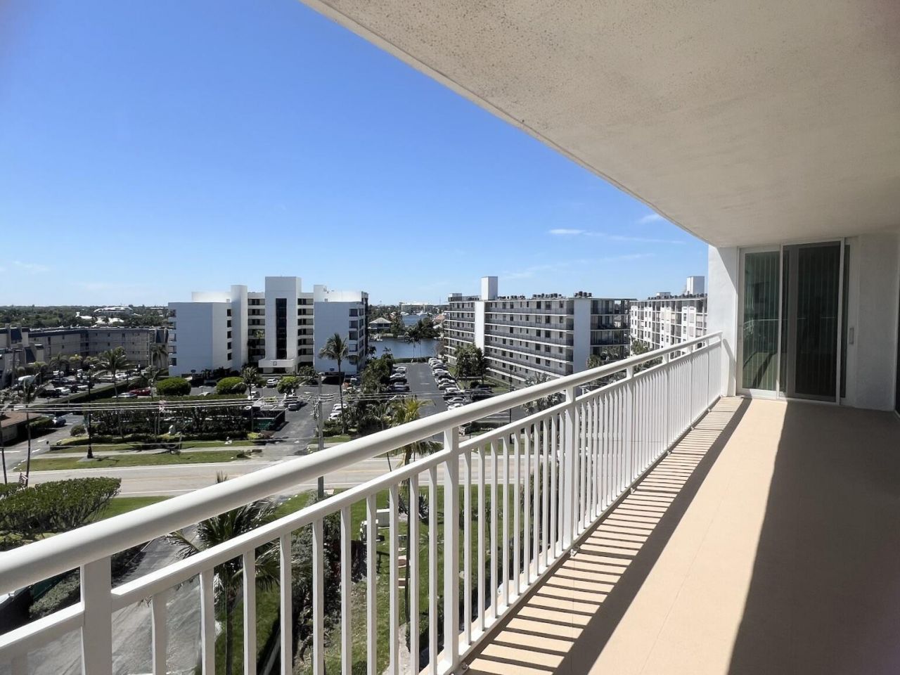 3546 S Ocean Boulevard, South Palm Beach, FL 33480 Photo