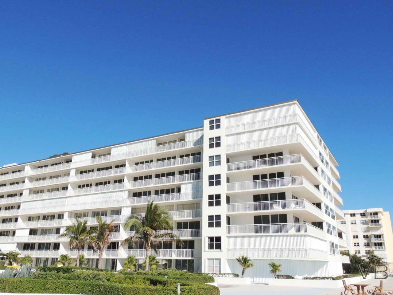 3546 S Ocean Boulevard, South Palm Beach, FL 33480 Photo