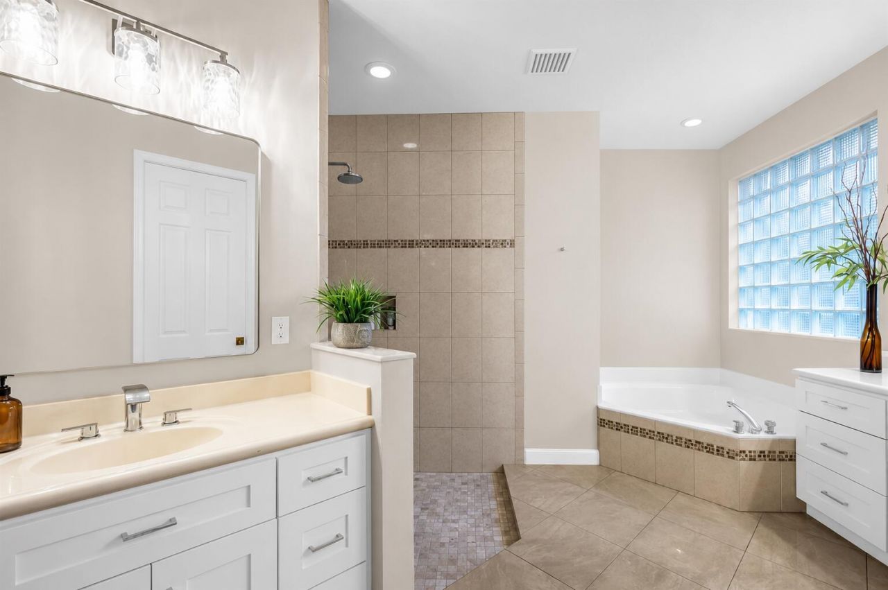 326 NW 120th Drive, Coral Springs, FL 33071 Photo