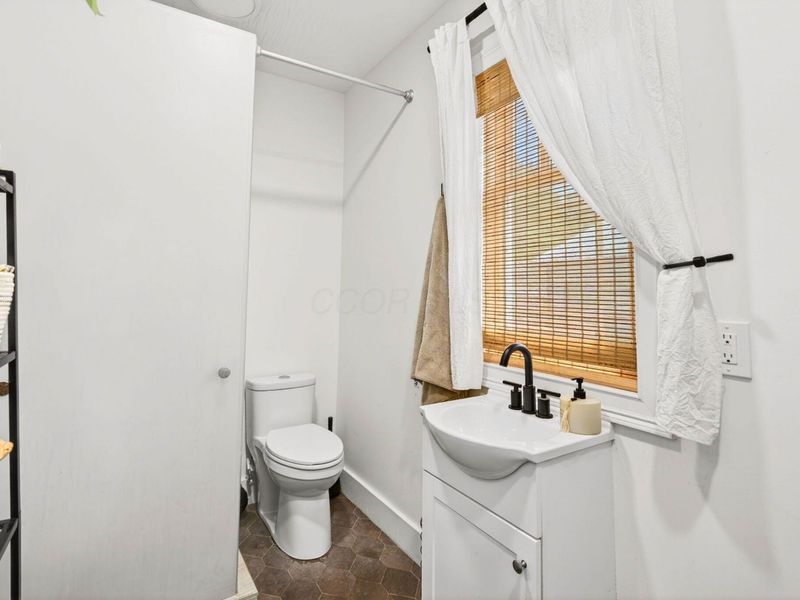 1878 Harrisburg Pike , Grove City, OH 43123 Photo 37
