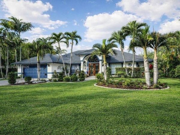 12119 Orange Blvd , West Palm Beach, FL 33412