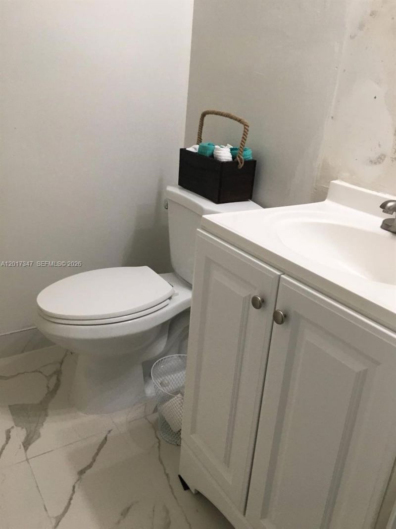3050 E Sunrise Lakes Dr , Unit 402, Sunrise, FL 33322 Photo