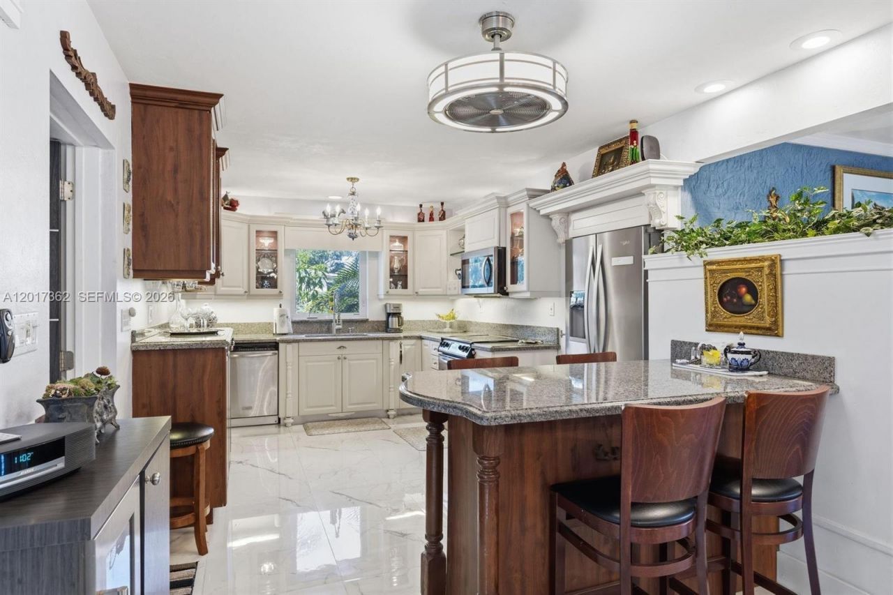 2624 NE 30th St , Fort Lauderdale, FL 33306 Photo