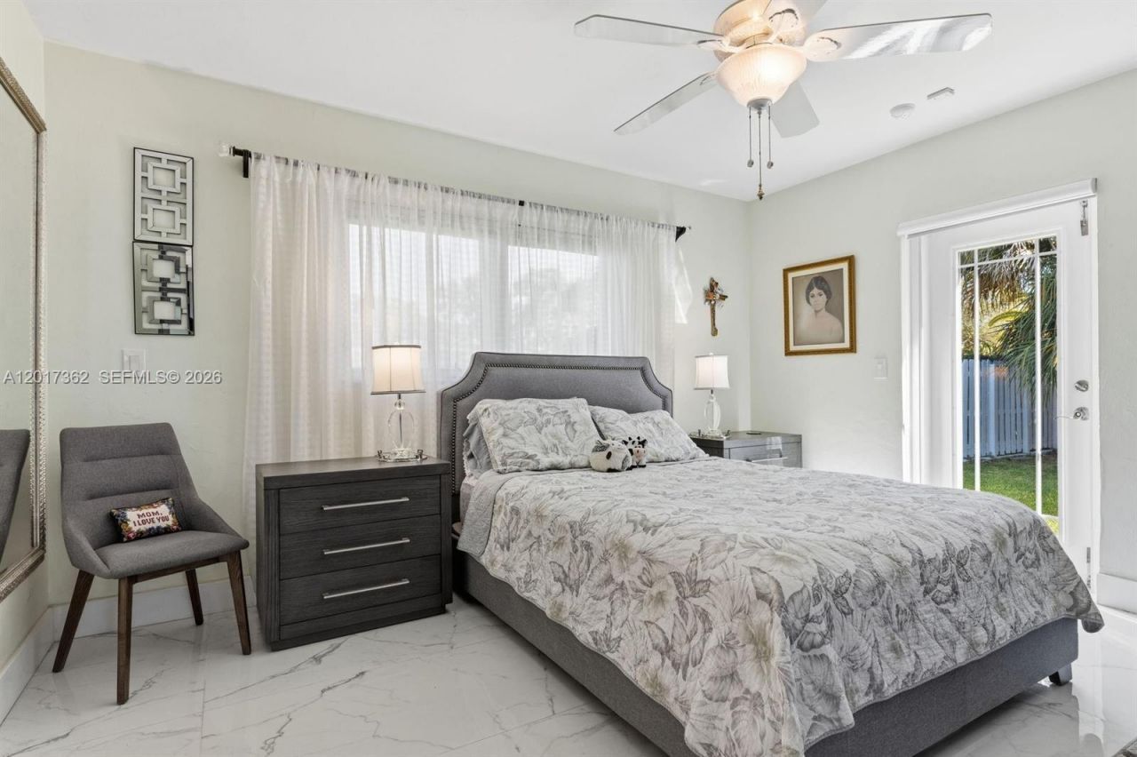 2624 NE 30th St , Fort Lauderdale, FL 33306 Photo