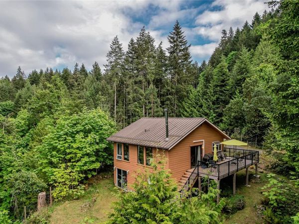 262 North View Pl , Salt Spring, BC V8K 1A9
