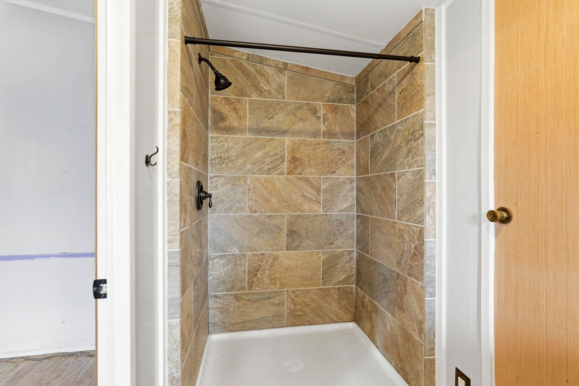 2720 Capricorn Dr. Photo 13