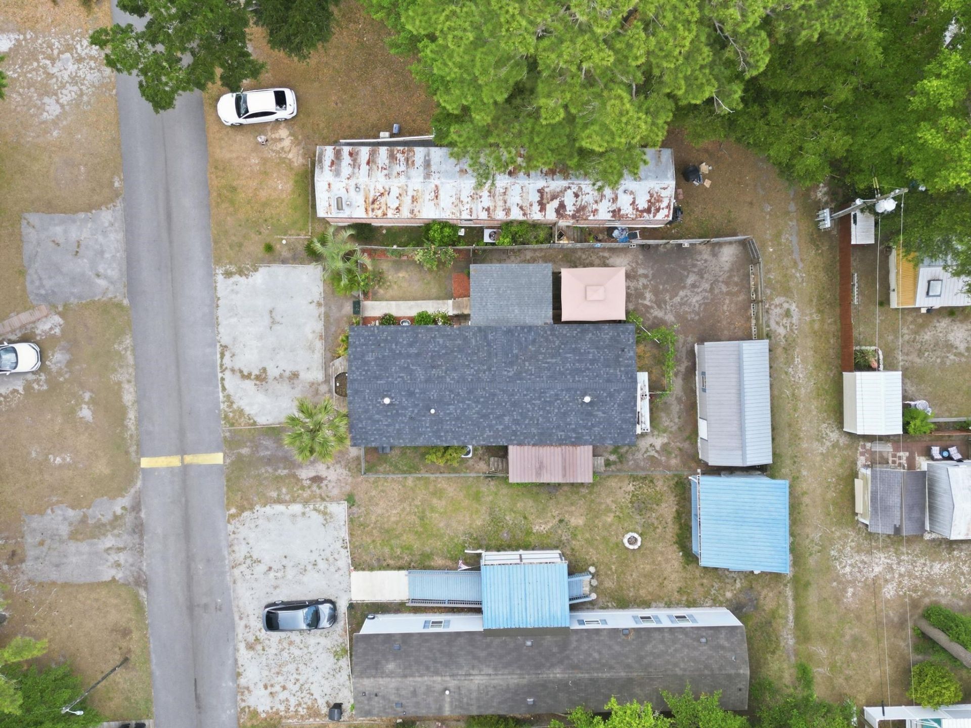 2720 Capricorn Dr. Photo 29