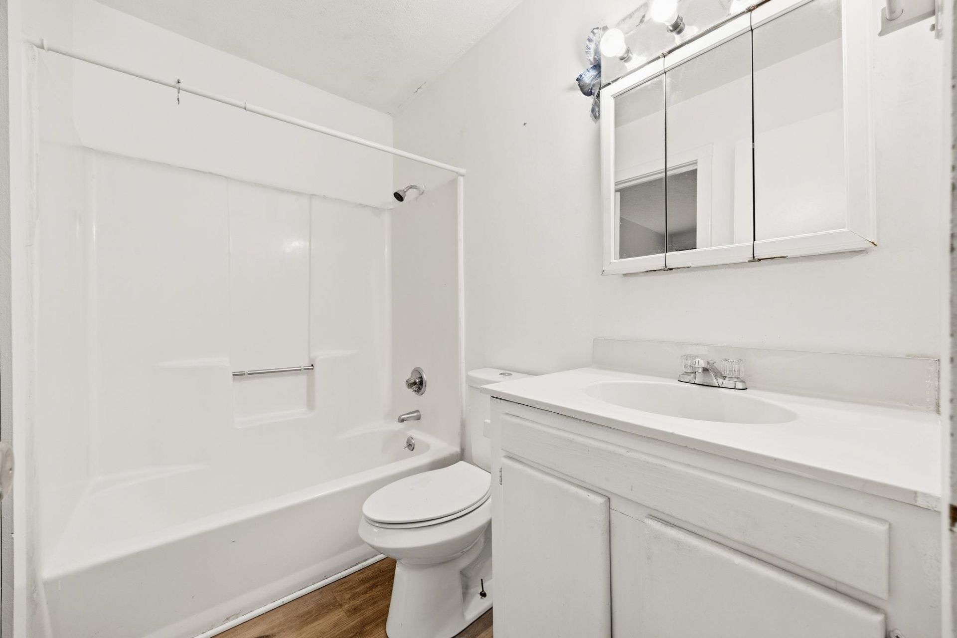 801 Burcale Rd.  Photo 25