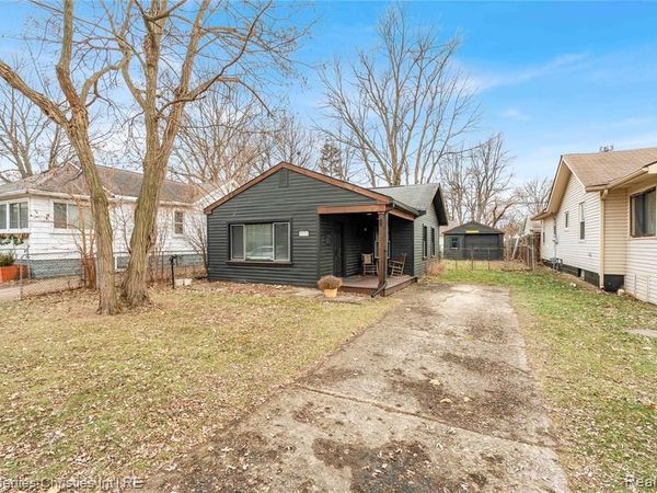 3237 Harris Street, Ferndale, MI 48220