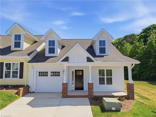 1727 OLD FIELDS Boulevard , Haw River, NC 27258