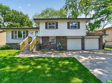5641 Blackwell Drive , Omaha, NE 68137