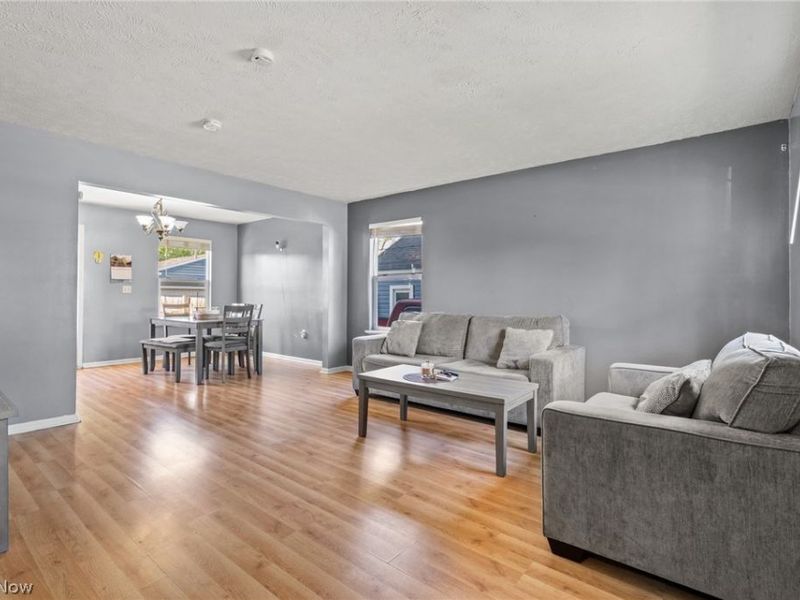12505 Grimsby Avenue, Cleveland, OH 44135 Photo 8