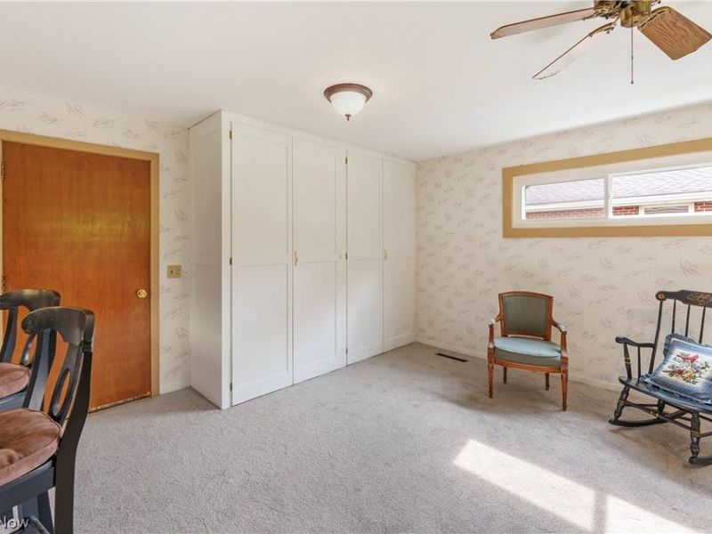 218 Bonnett Street SW, North Canton, OH 44720 Photo 13