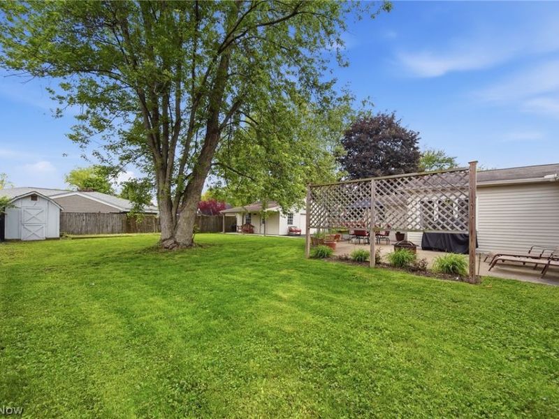 218 Bonnett Street SW, North Canton, OH 44720 Photo 39