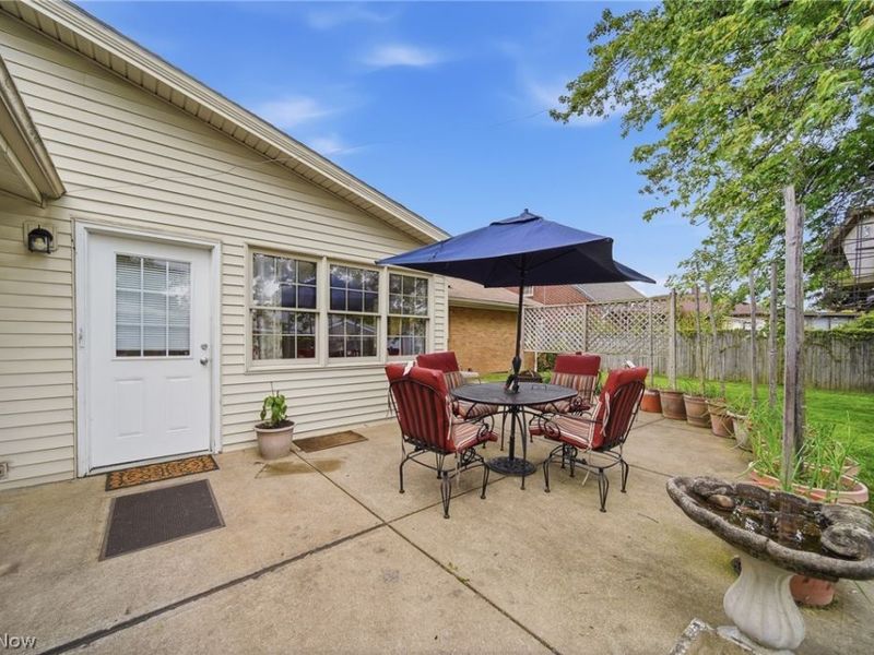 218 Bonnett Street SW, North Canton, OH 44720 Photo 42