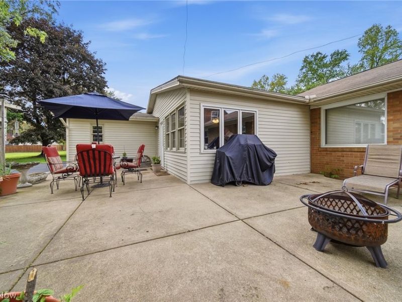 218 Bonnett Street SW, North Canton, OH 44720 Photo 43