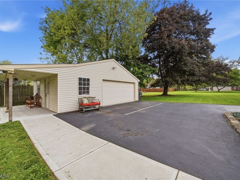 218 Bonnett Street SW, North Canton, OH 44720 Photo 46