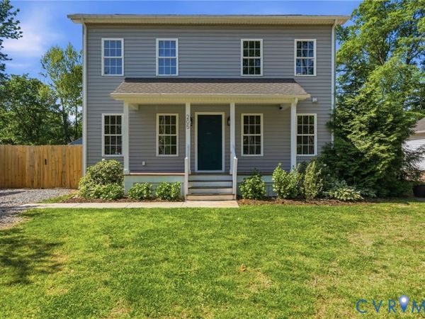 205 Elm Street , Ashland, VA 23005