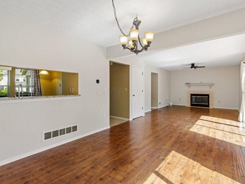 1148 Wexford Green Boulevard, Columbus, OH 43228 Photo 13