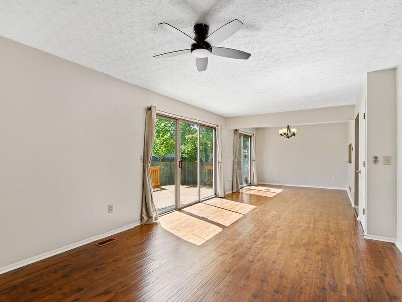 1148 Wexford Green Boulevard, Columbus, OH 43228 Photo 9