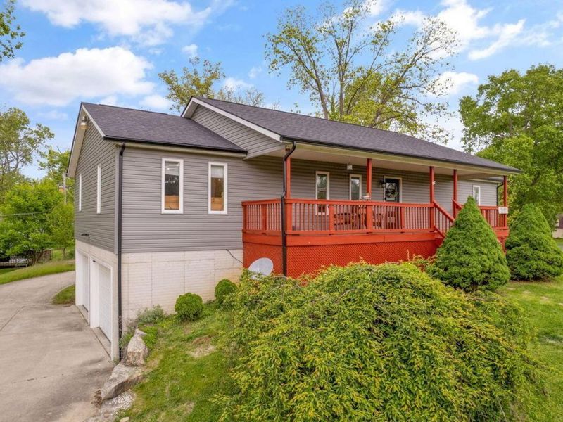 5328 Alder Road NE, Thornville, OH 43076 Photo 2
