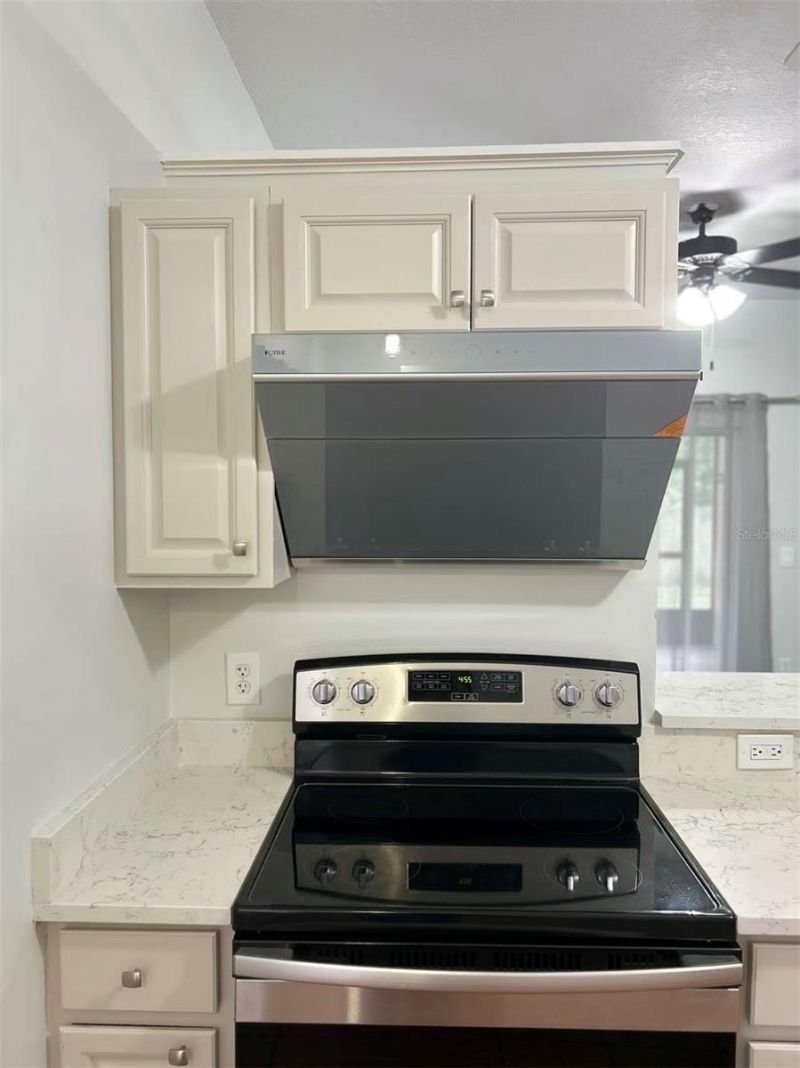1046 Whittier Circle, Oviedo, FL 32765 Photo