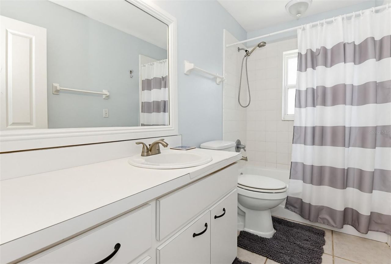 40 Cunningham Drive , New Smyrna Beach, FL 32168 Photo