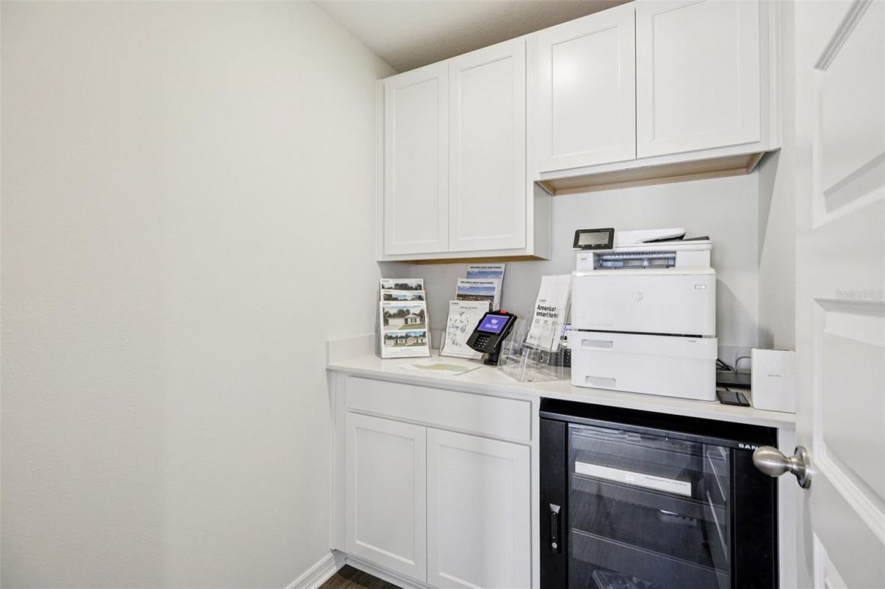 215 Skyfield Court , Lady Lake, FL 32159 Photo