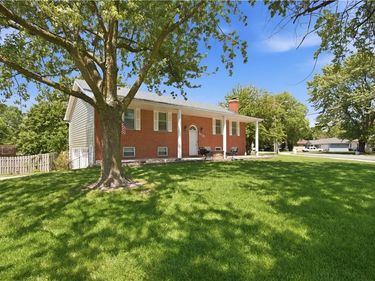 2300 NW 84th Terrace, Kansas City, MO 64154