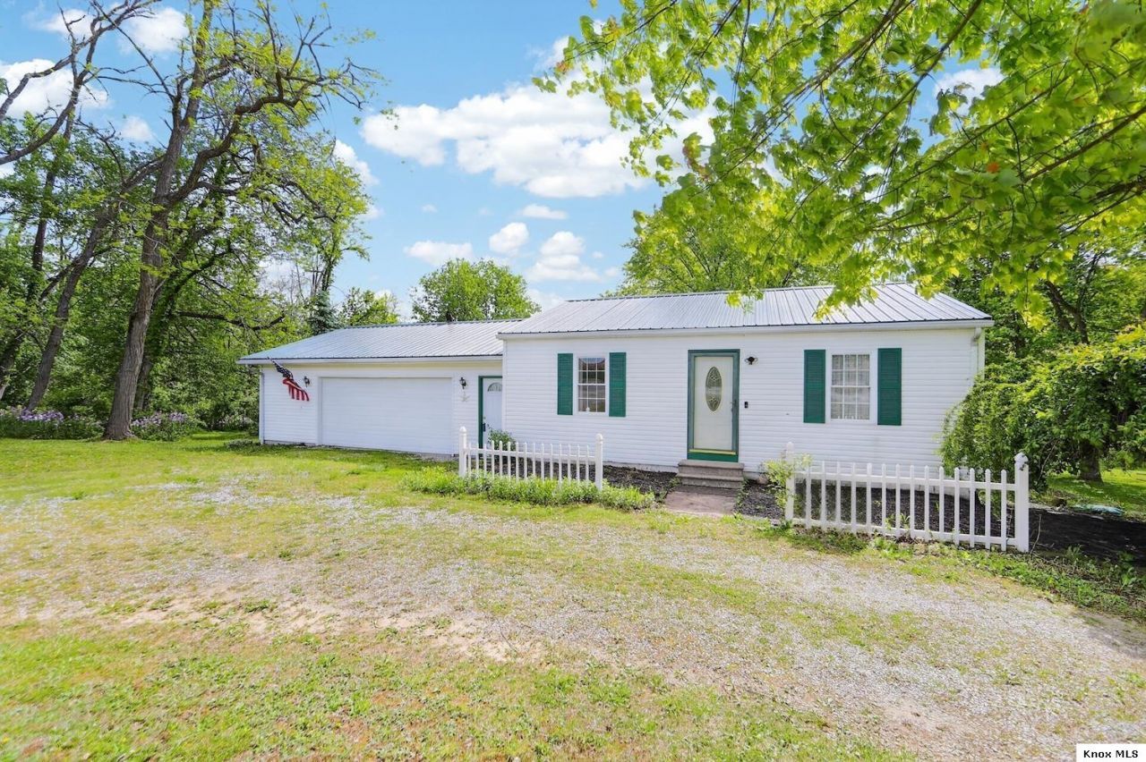 14222 Monroe Mills Road, Howard, OH 43028 Main Photo
