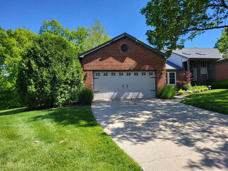 1943 Cliffview Lane, Florence, KY 41042 Photo 2