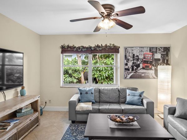 803 NE 2nd Avenue, Delray Beach, FL 33444