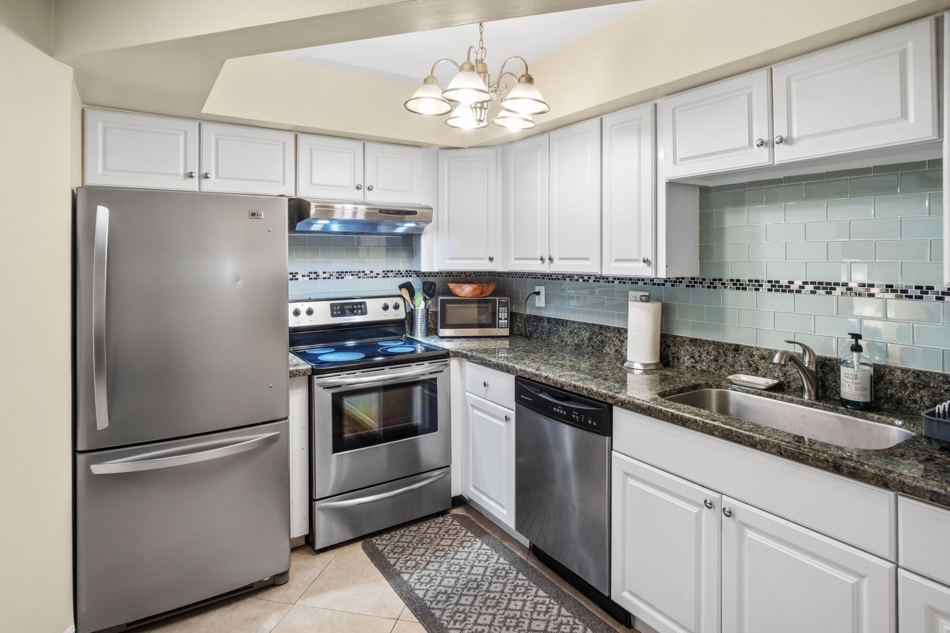 803 NE 2nd Avenue, Delray Beach, FL 33444 Photo