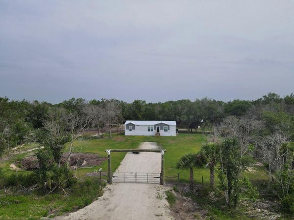 19411 NW 258th Street, Okeechobee, FL 34972