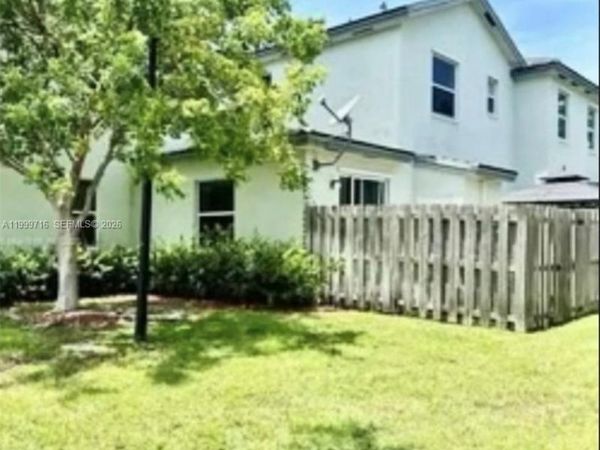 133 SE 28 , Unit 8, Homestead, FL 33033