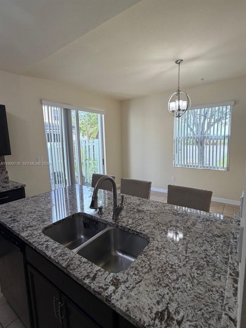 133 SE 28 , Unit 8, Homestead, FL 33033 Photo