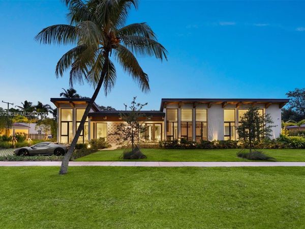 6716 San Vicente St , Coral Gables, FL 33146