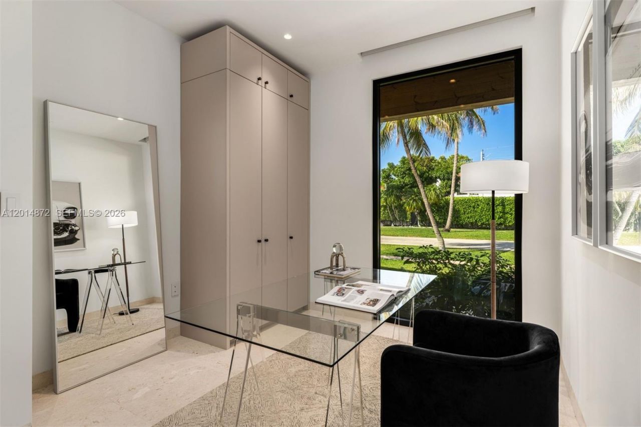 6716 San Vicente St , Coral Gables, FL 33146 Photo