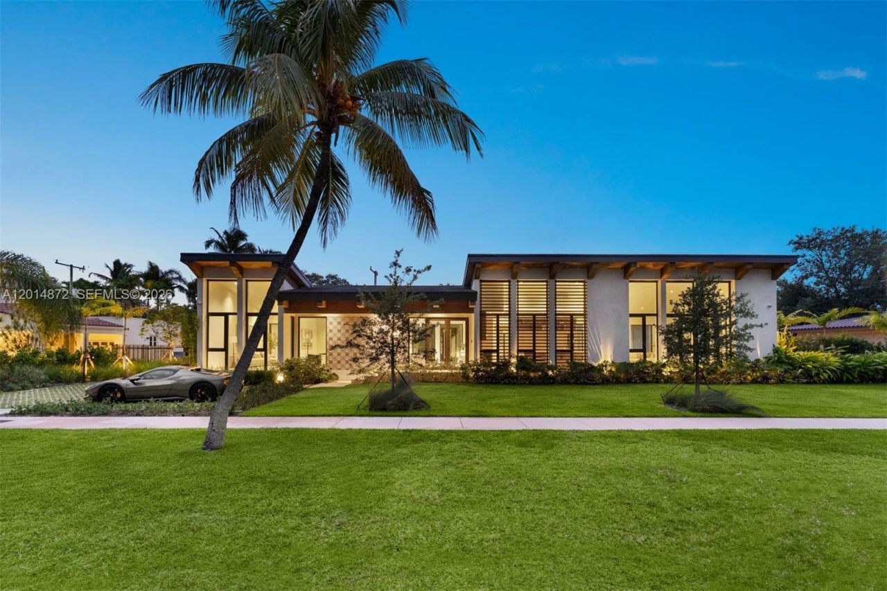 6716 San Vicente St , Coral Gables, FL 33146 Photo