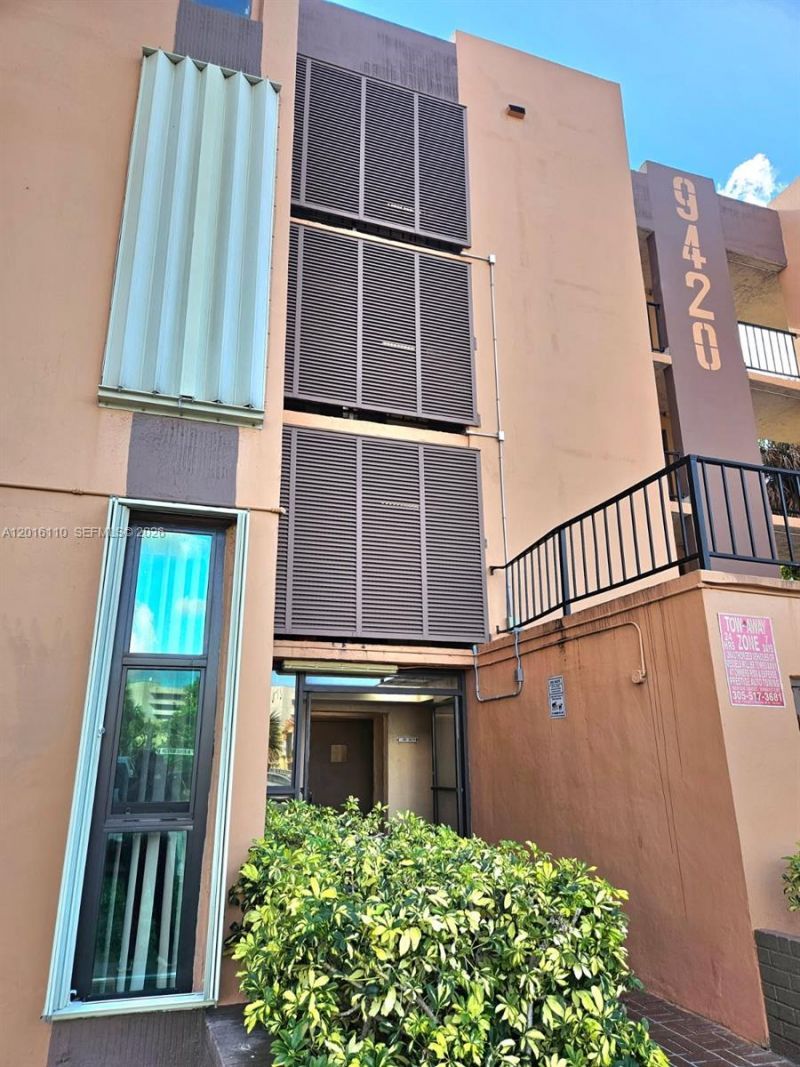 9420 W Flagler St, Unit 103, Miami, FL 33174 Photo