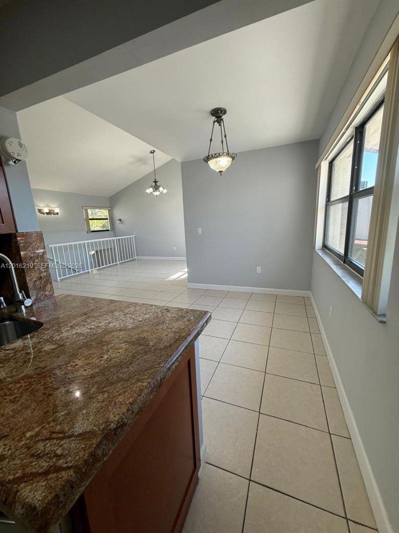 Please Call For Address, Unit 203, Miami, FL 33172 Photo