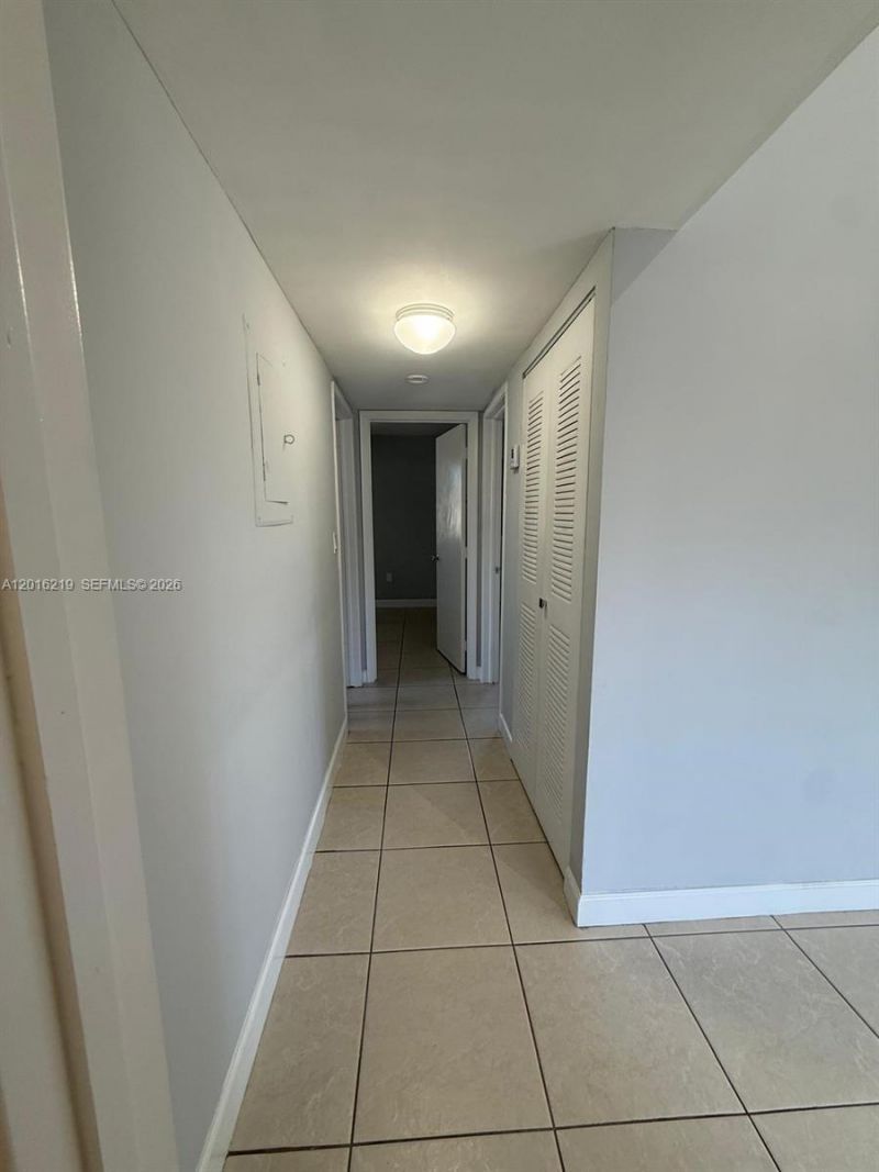 Please Call For Address, Unit 203, Miami, FL 33172 Photo