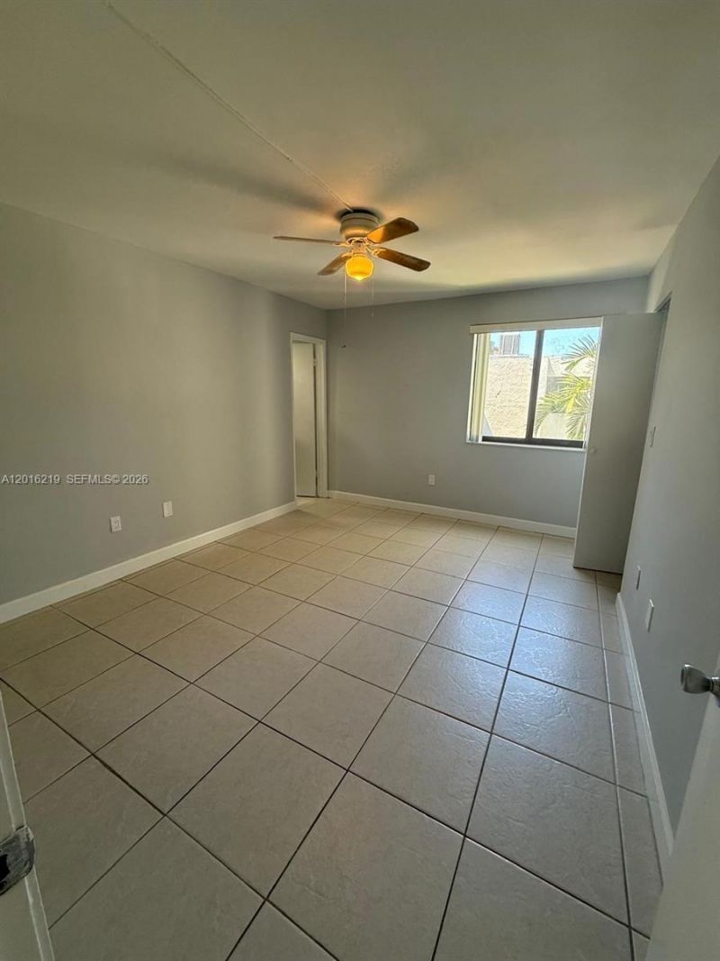 Please Call For Address, Unit 203, Miami, FL 33172 Photo