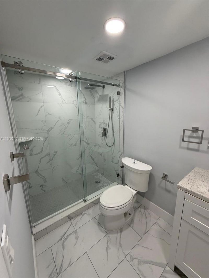 Please Call For Address, Unit 203, Miami, FL 33172 Photo