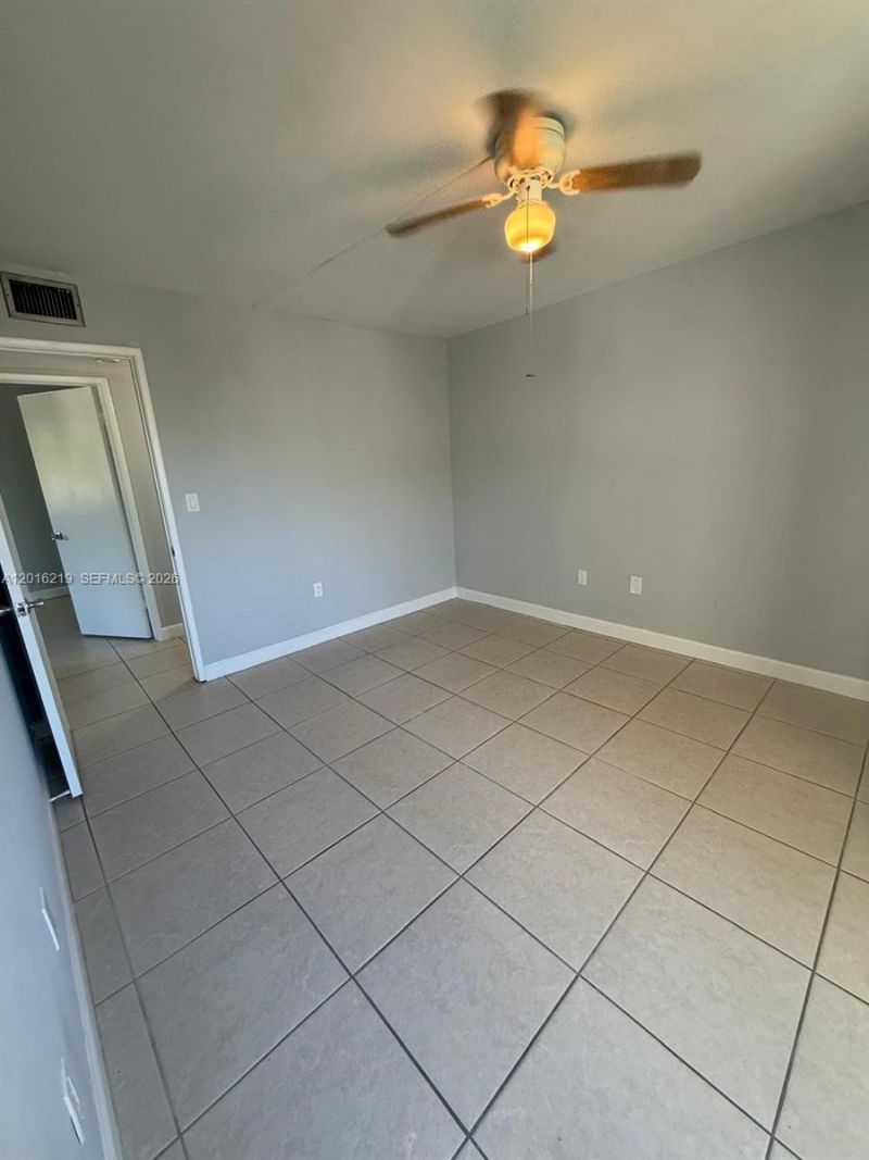 Please Call For Address, Unit 203, Miami, FL 33172 Photo
