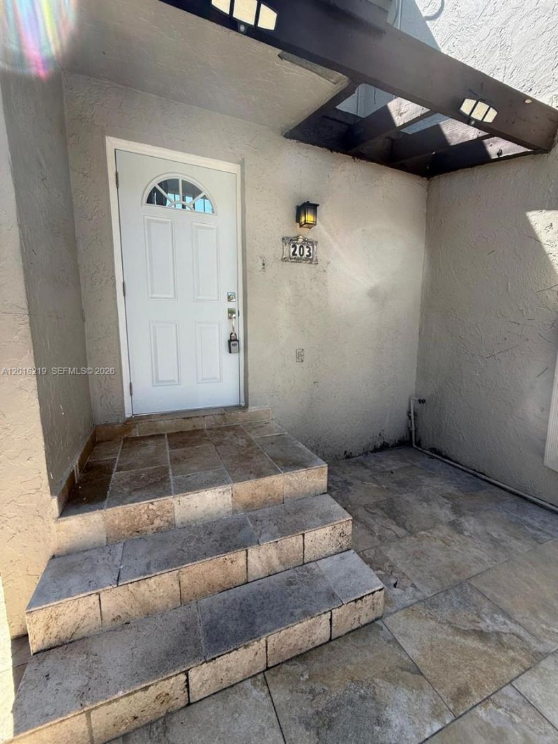 Please Call For Address, Unit 203, Miami, FL 33172 Photo